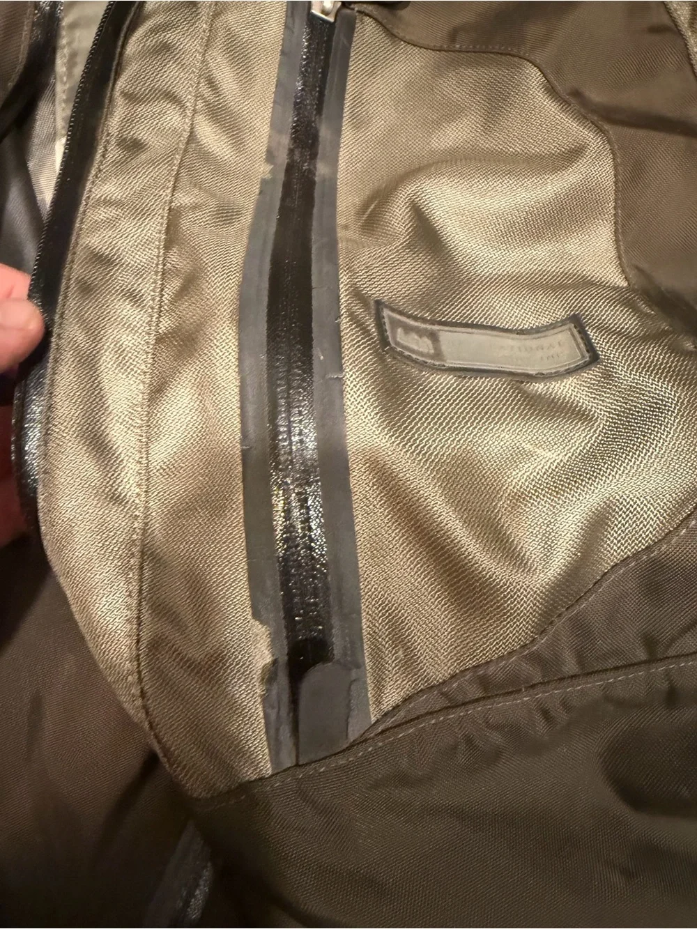 REI Tactical Olive Green Men’s Slingback Backpack
